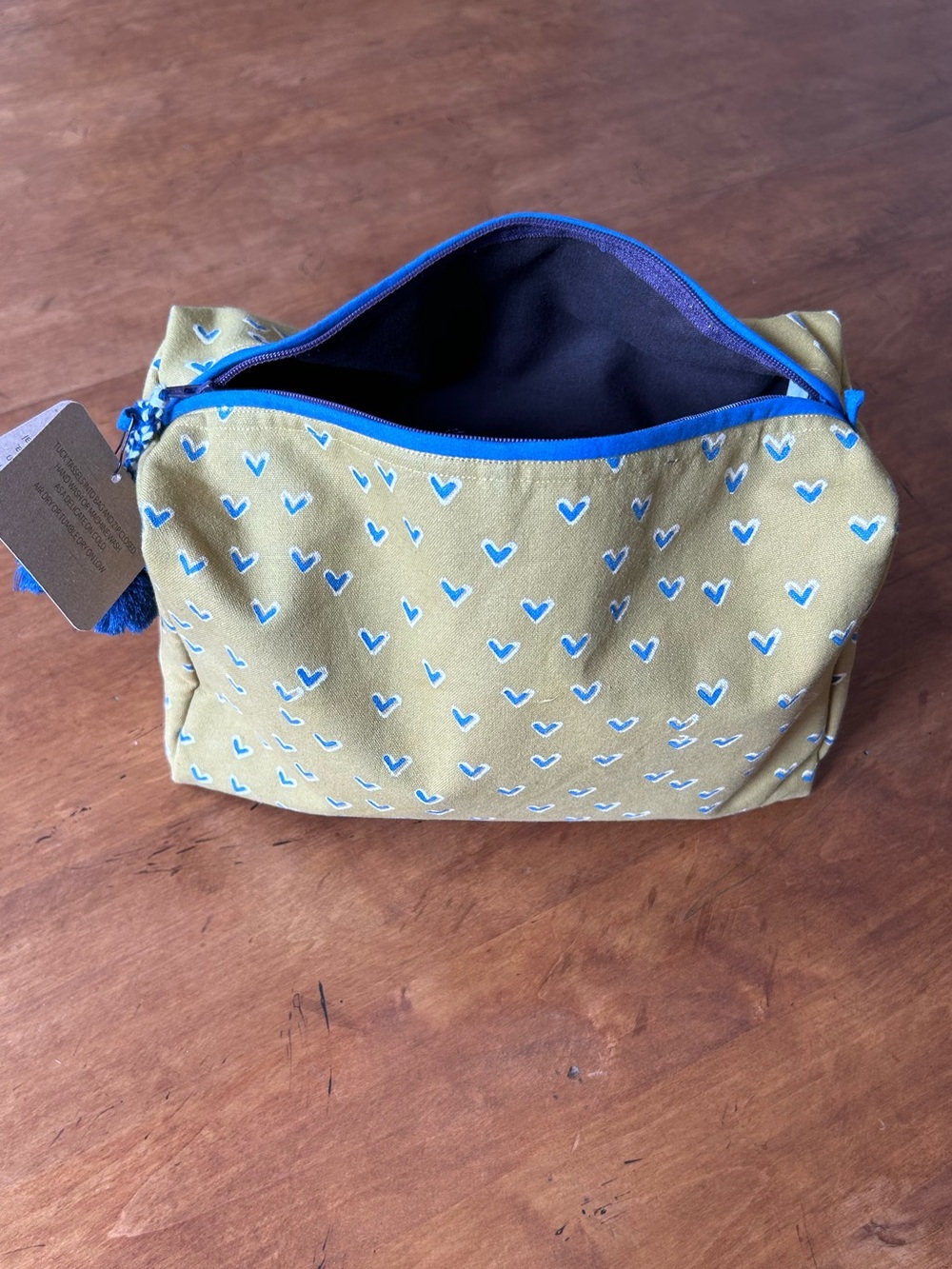 Gray Market Heart Block Print Toiletry Bag, NWT